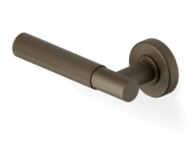 H379 AC - Brass door handle on rose _ Valli