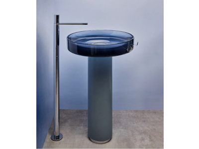 NILO - Freestanding round resin washbasin _ Vallvé