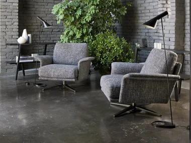 NILSON - Swivel armchair with armrests _ Verzelloni