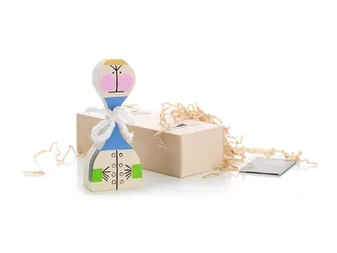 WOODEN DOLL N.21 - Wooden sculpture _ Vitra